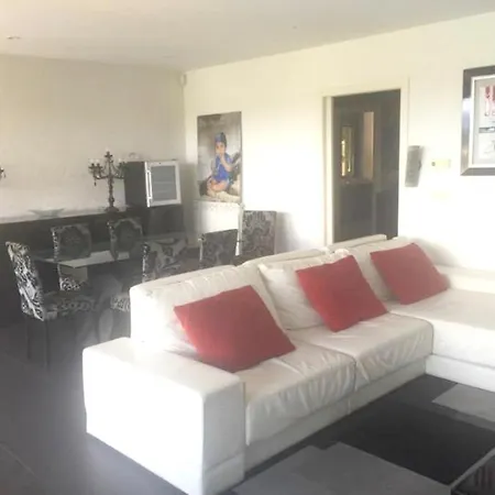With 4 Bedrooms In Sanjenjo With Private Pool Enclosed Garden And Wifi 1 Km From The Beach * Sanxenxo