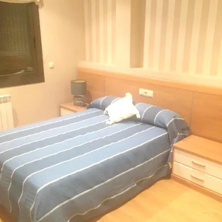 With 4 Bedrooms In Sanjenjo With Private Pool Enclosed Garden And Wifi 1 Km From The Beach * Sanxenxo